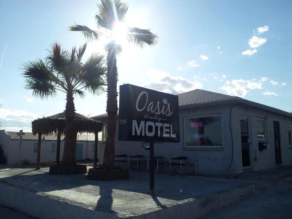 Oasis Boutique Motel Боулдър Сити Екстериор снимка
